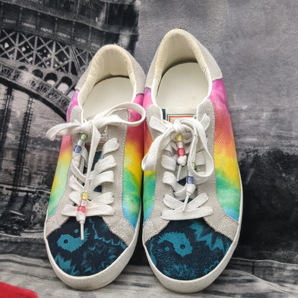 Kurt Geiger London Lexi Eagle Ladies Tennis Shoes
